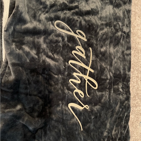 Magnolia Charcoal and Cream Script Throw Blanket - Picture 1 of 4